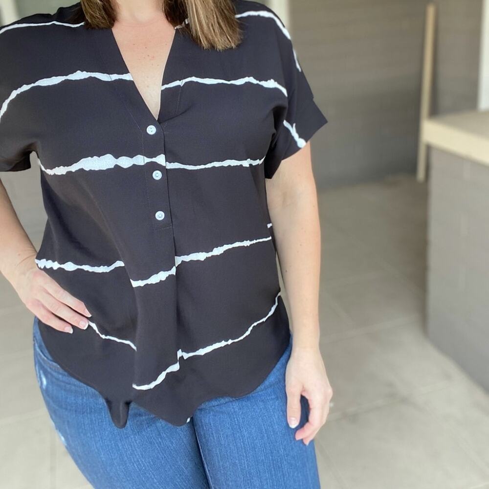 Striped Black White Contrast V-Neck 3/4 Button Dolman Short Sleeve Womens Blouse